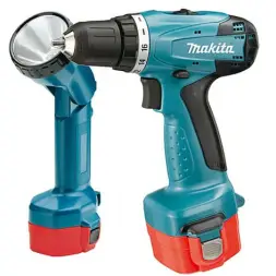 Аккумуляторная дрель-шуруповерт Makita 6271DWALE