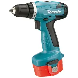 Аккумуляторная дрель-шуруповерт Makita 6281DWPE